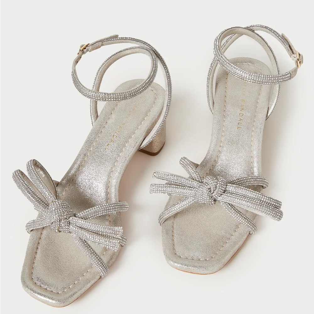 NWT Loeffler Randal Bow Mid-heel sandal heels 8.5